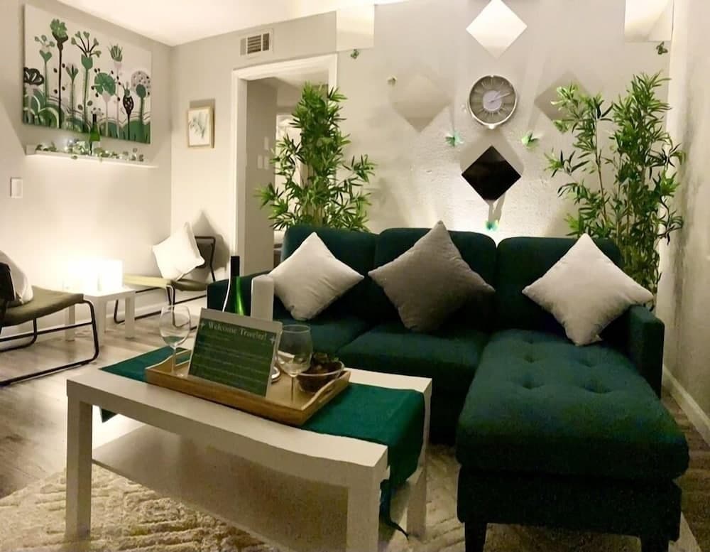 Paragon Apartments