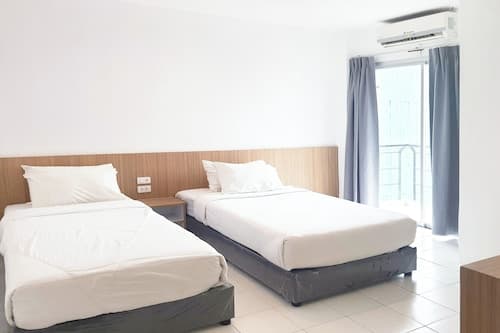 Patong Bay Inn