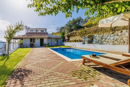 Villa Aloupi in Sporades