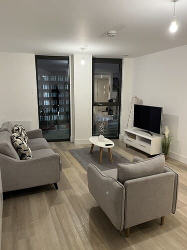 Brand New 2 Bedroom Near Olympic Stadium