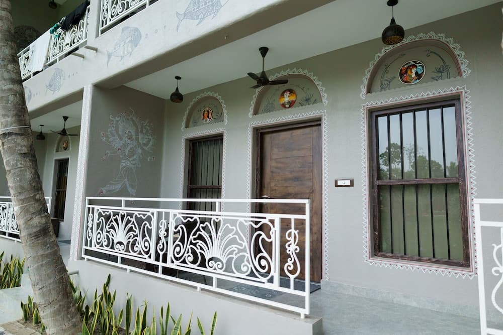 Konaklama yerinin ön cephesi