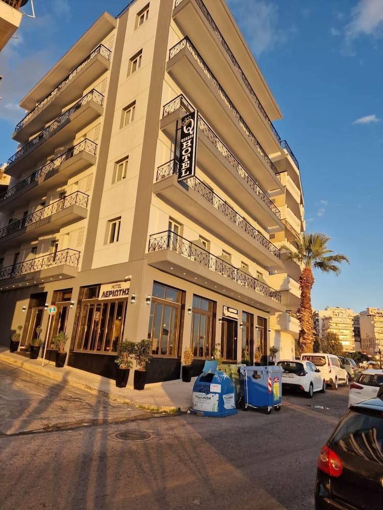 Hotel Queens Leriotis