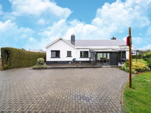 Holiday Home in Lierneux With Private Garden