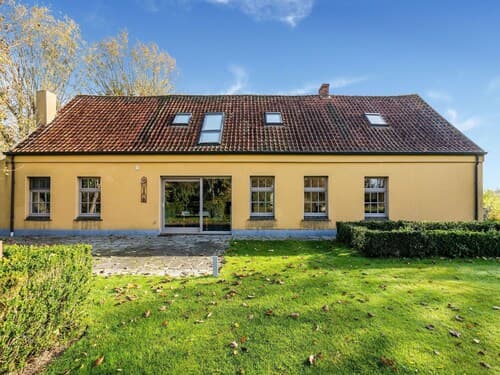 Holiday Home Het Zuidgoed With Garden
