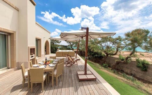 481 Villa di Lusso Sulla Spiaggia a Porto Cesareo