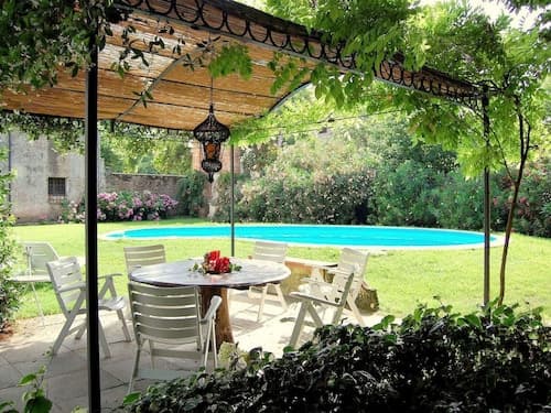 Villa in Venice With Private Pool & Park