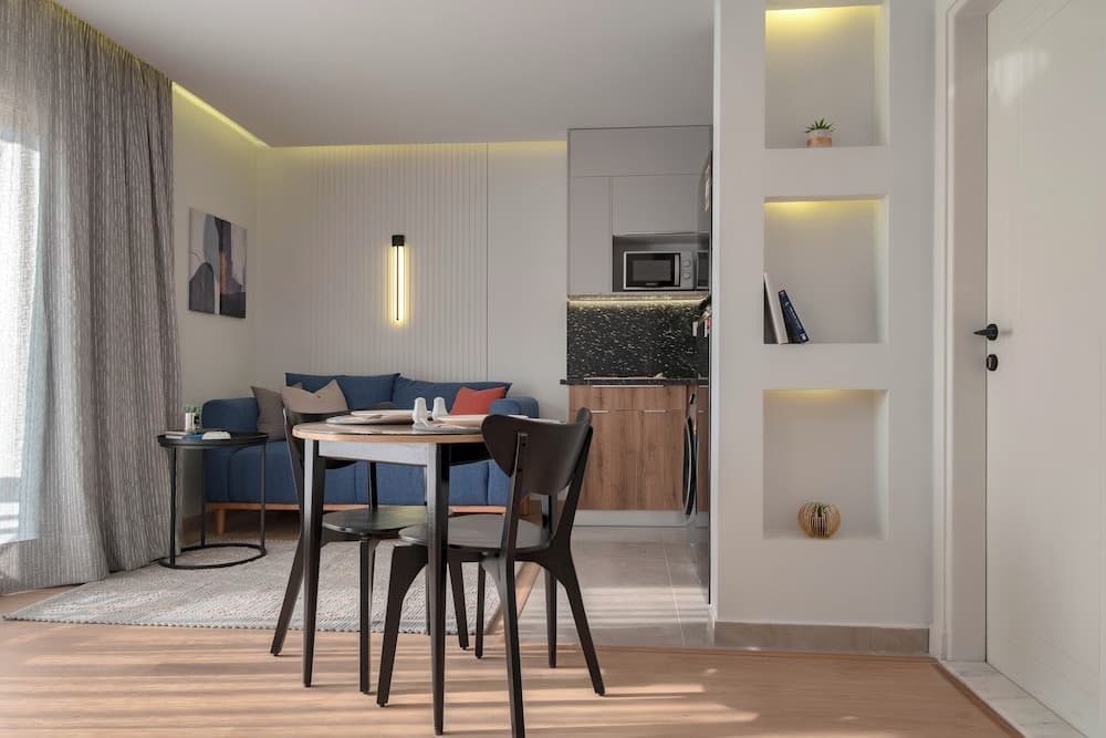 Parkside Boutique Furnished Apartments