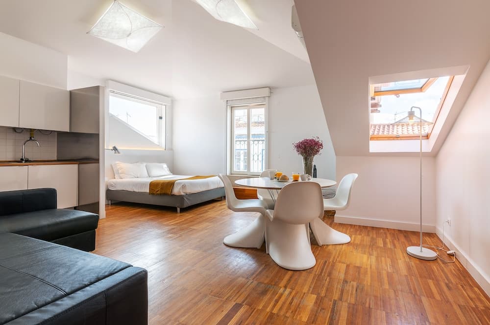 Portas do Bairro Alto