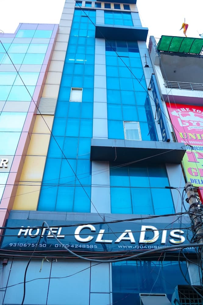 Hotel cladis