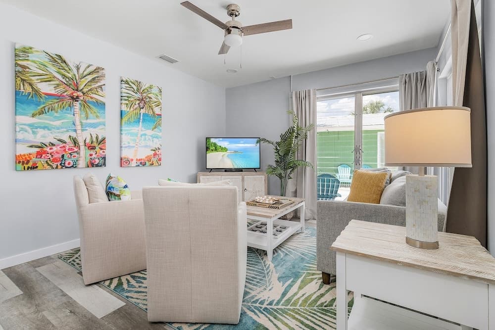 171 Washington ~ Dune Our Thing ~ Unit B ~ Fabulous Pool Home! 2 Bedroom Home by RedAwning