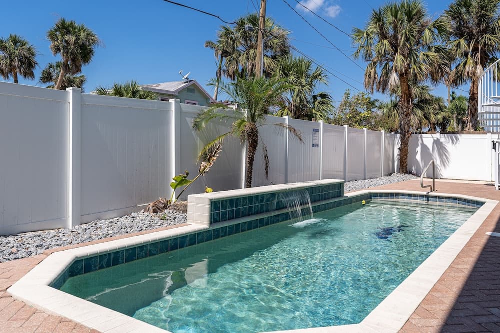 167 Delmar Avenue - Beautiful Private Pool Home On North End Of The Island 3 Bedroom Home by RedAwning