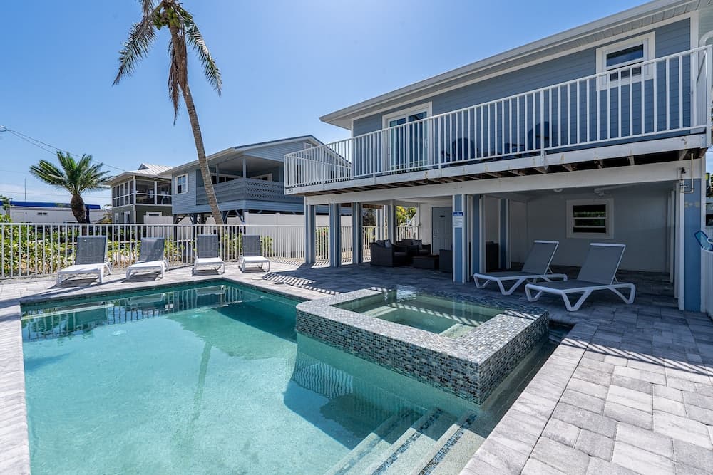 Welcome To Ostego Beach Vacation Rental - 253 Ostego 4 Bedroom Home by RedAwning