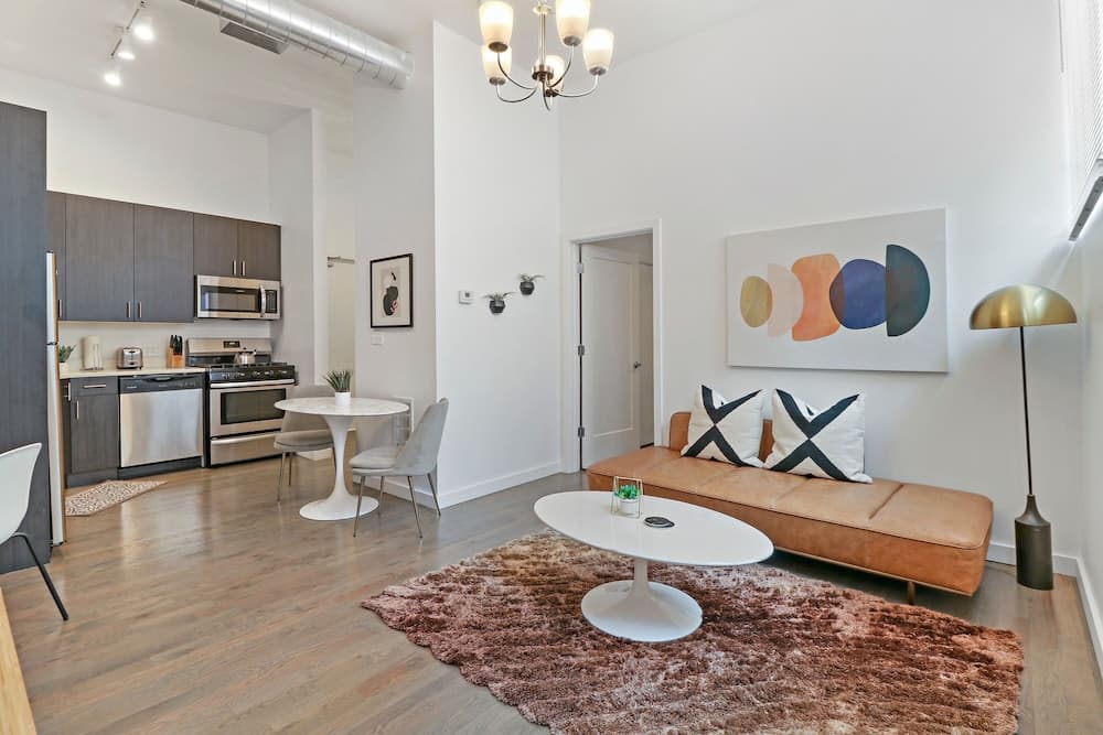1BR Perfect Home in West Loop