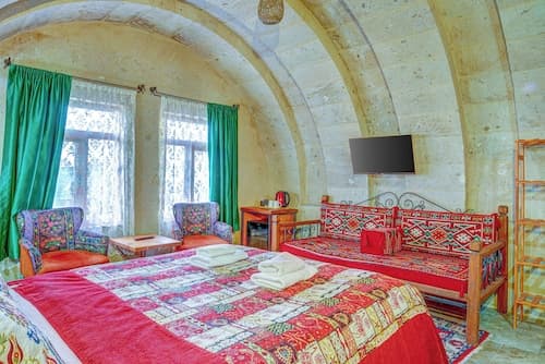 Atax Cave House