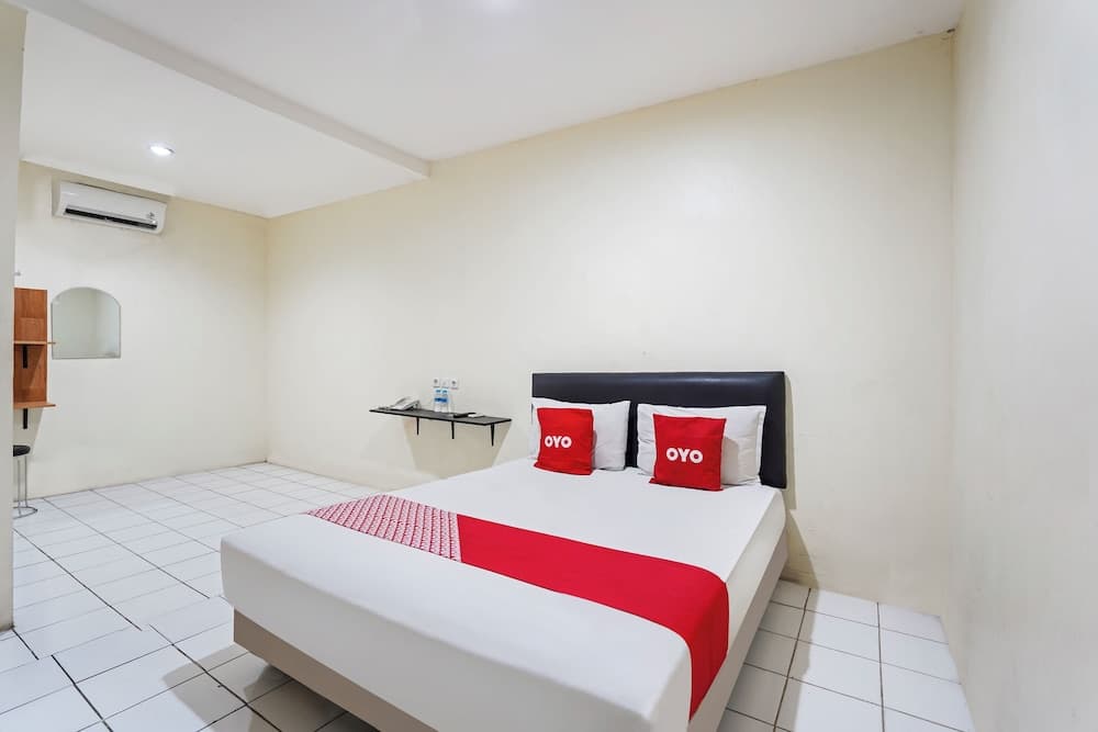 OYO 91035 De Ritz Residence