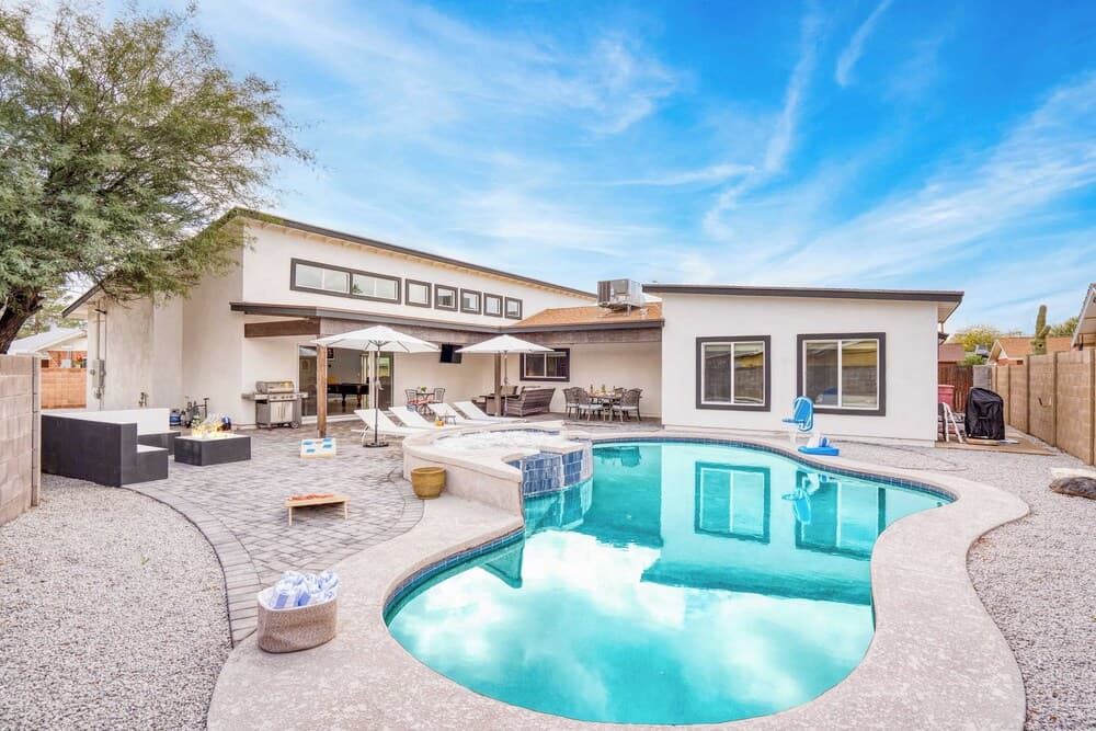 Ezra by Avantstay Modern South Scottsdale Escape