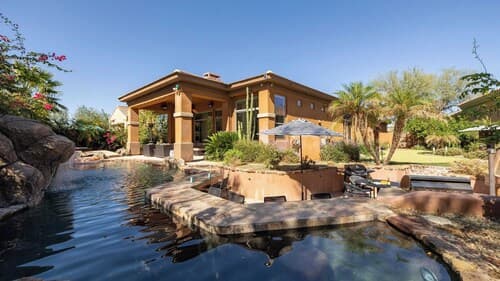 Scottsdale Desert Oasis w/ Pool, Putting Green & Outdoor Lounge Sandflower by Avantstay