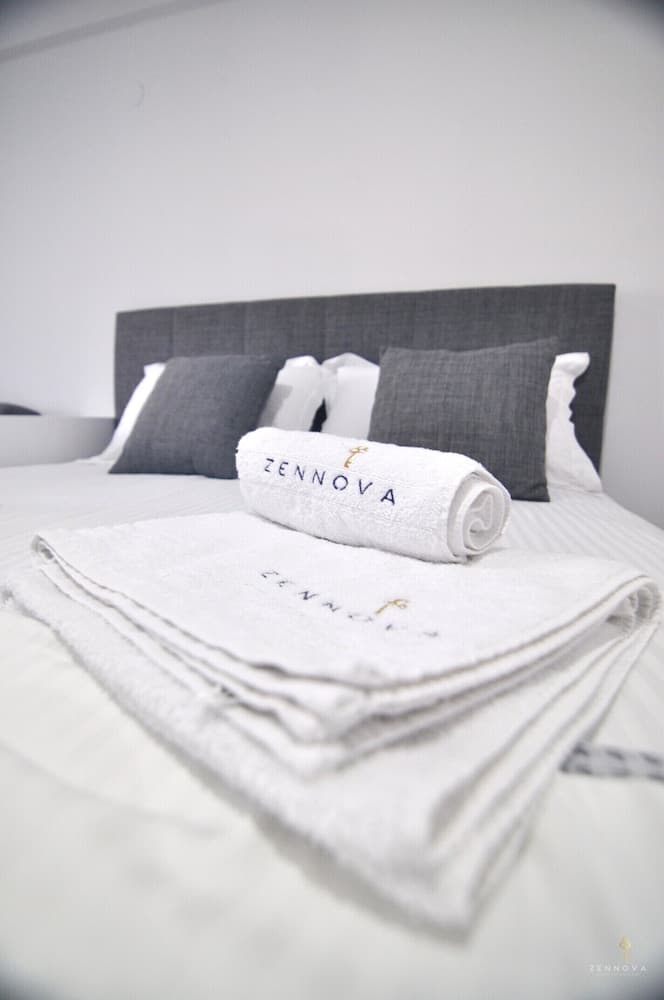 Zennova  Sirene Luxury Studios