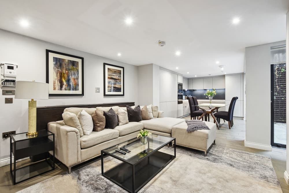 Buckingham Palace by Aeria Apartments