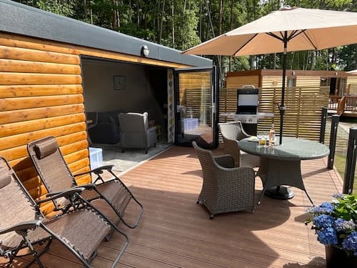 Rowan Boutique Lodge for Couples With a dog