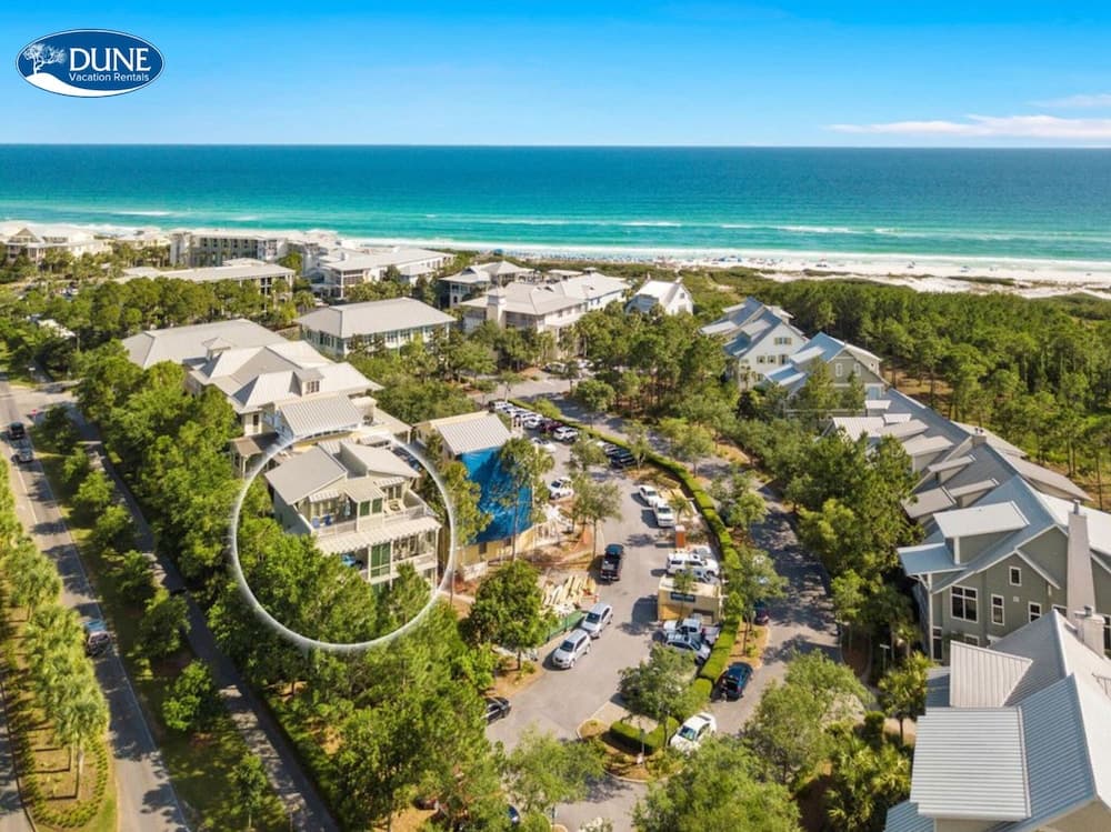 Steps To Beach Club, Multi-level Watercolor Condo, Slps 4, Perfect Location! 1 Bedroom Condo by RedAwning