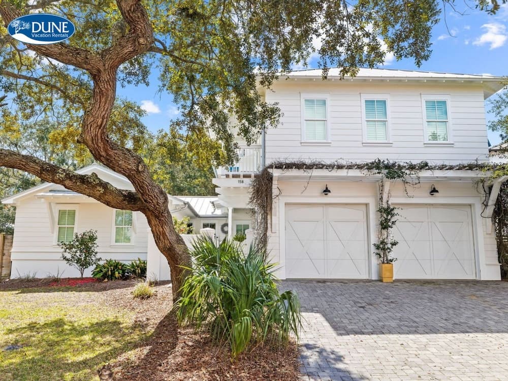 Hobnob In Old Seagrove \ Private Pool, Golf Cart, Close To Seaside 5 Bedroom Home by RedAwning