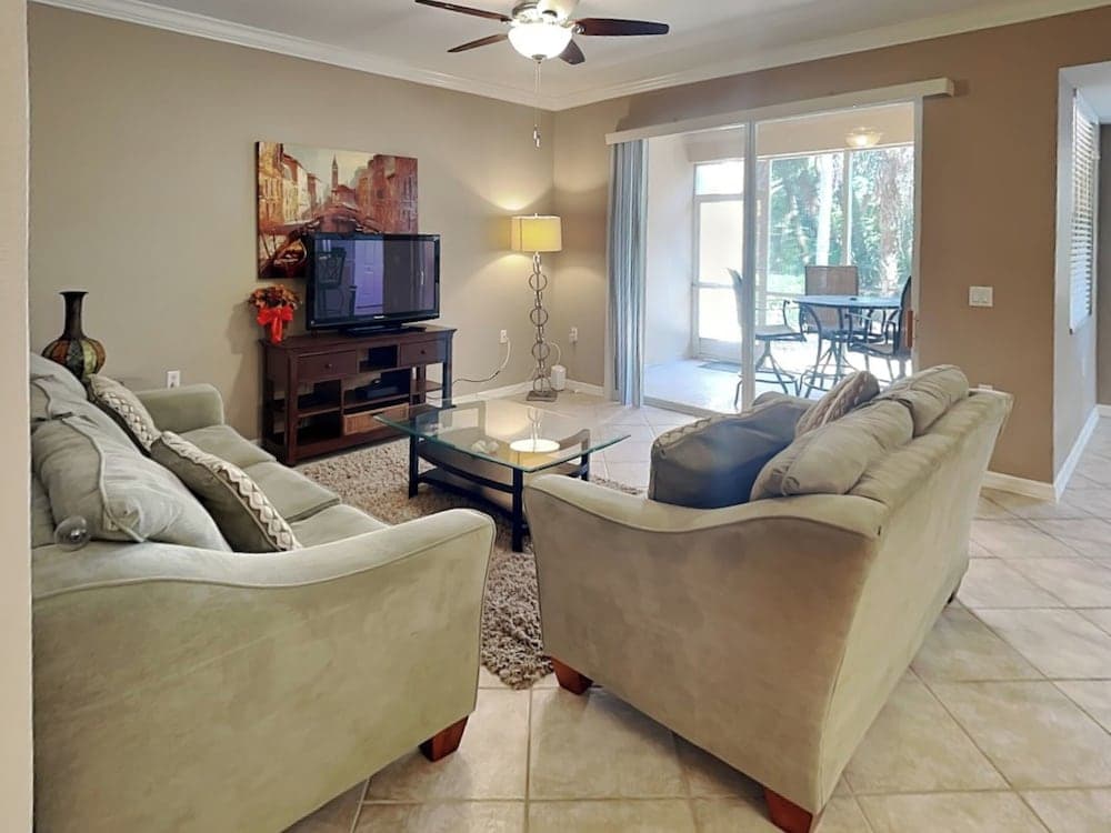 9462riverwalk713fmmco - Riverwalk 713