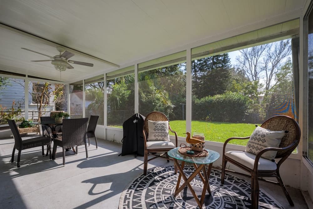 Uptown Cottage Unit A