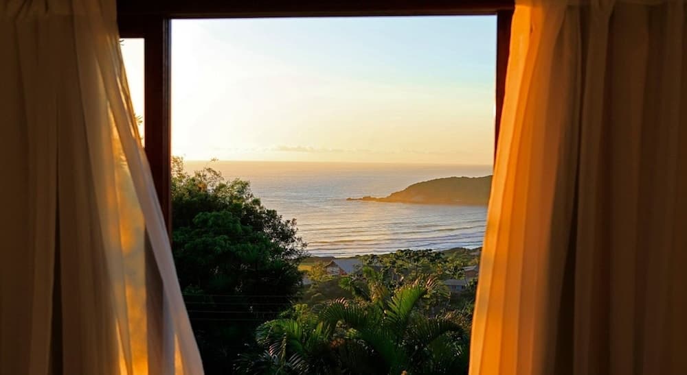 Pousada Vigia das Marés - Praia do Rosa - SC