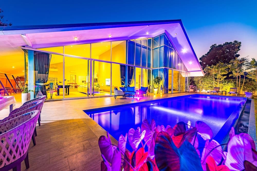 Large Private Pool Villa with 7 BR 7B