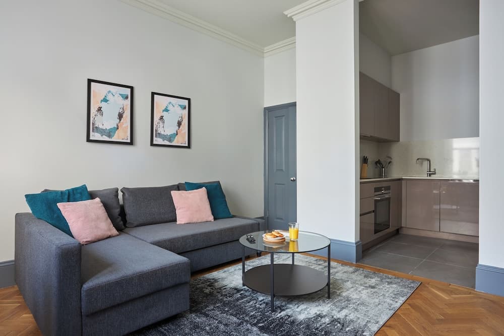 6 Ongar Road by Viridian Apartments