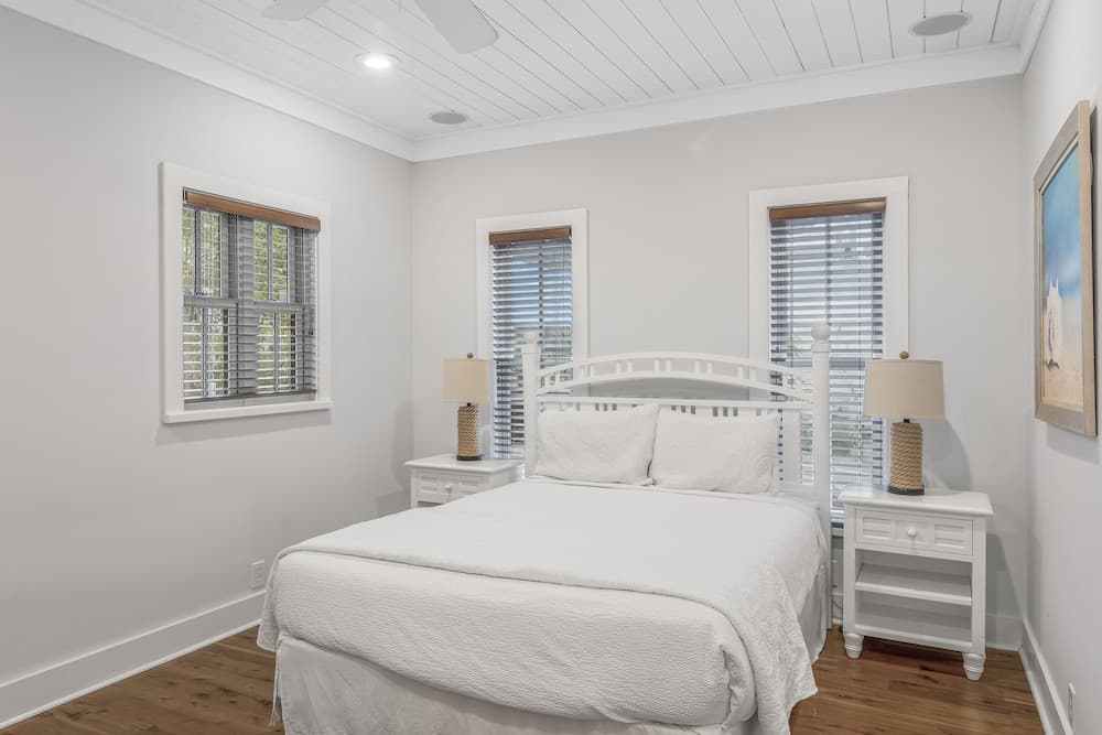 Magnolia Cottages by the Sea by PHG