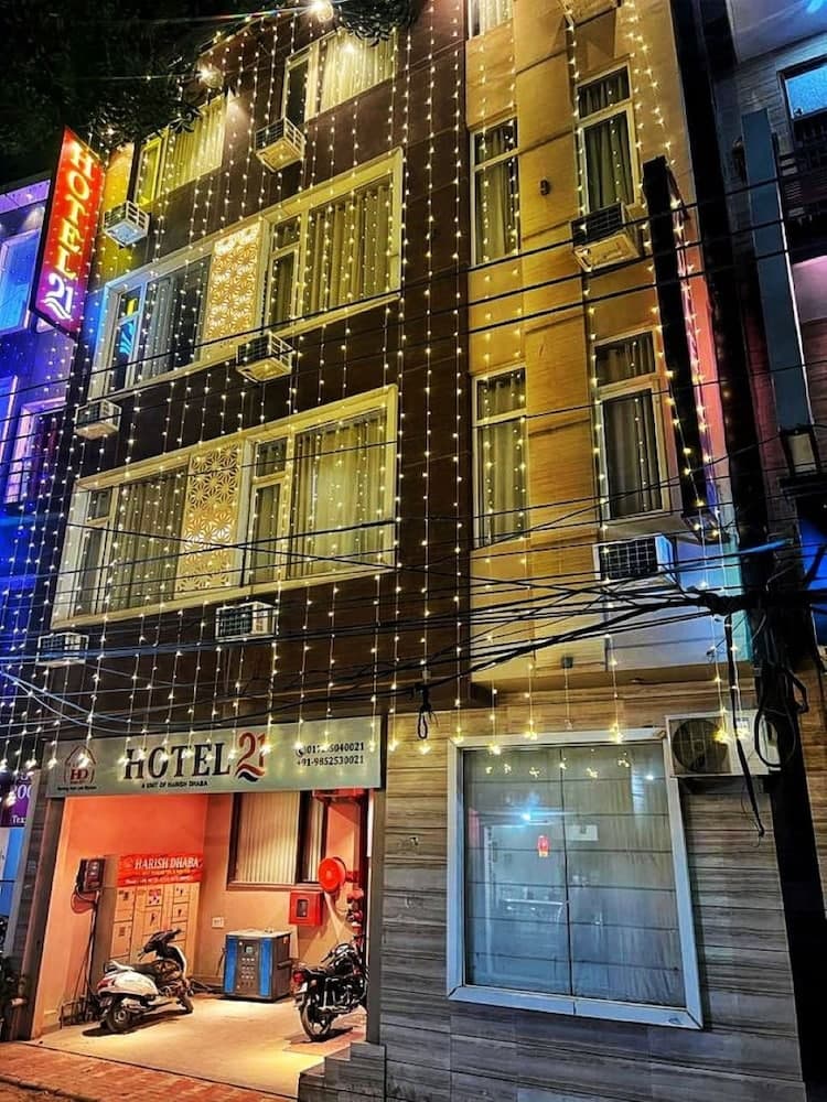Hotel 21 Chandigarh
