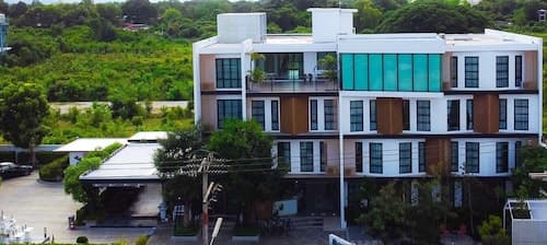 Ananzitra Hotel