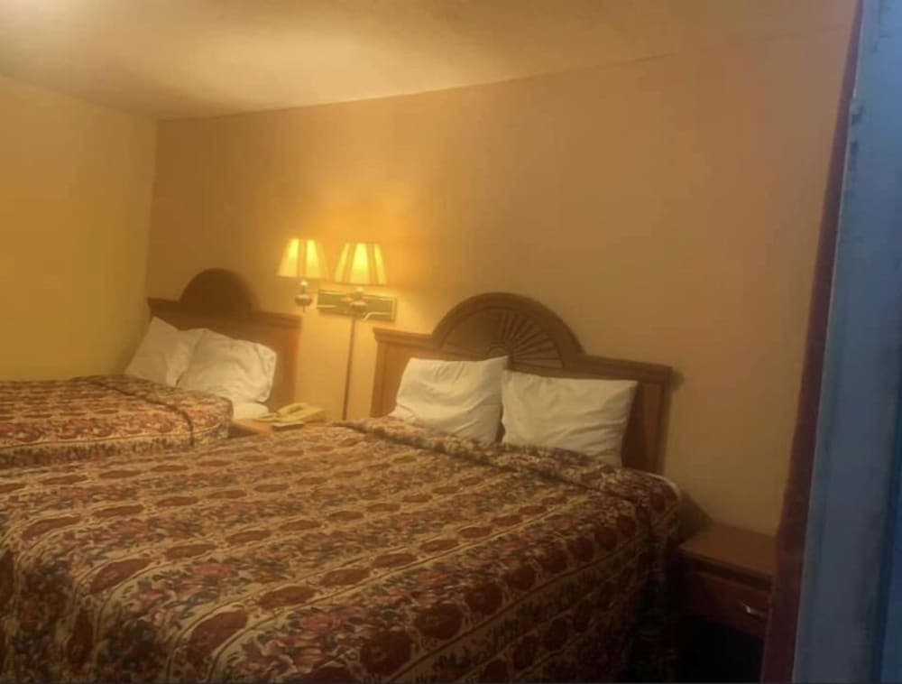 Economy INN poteau