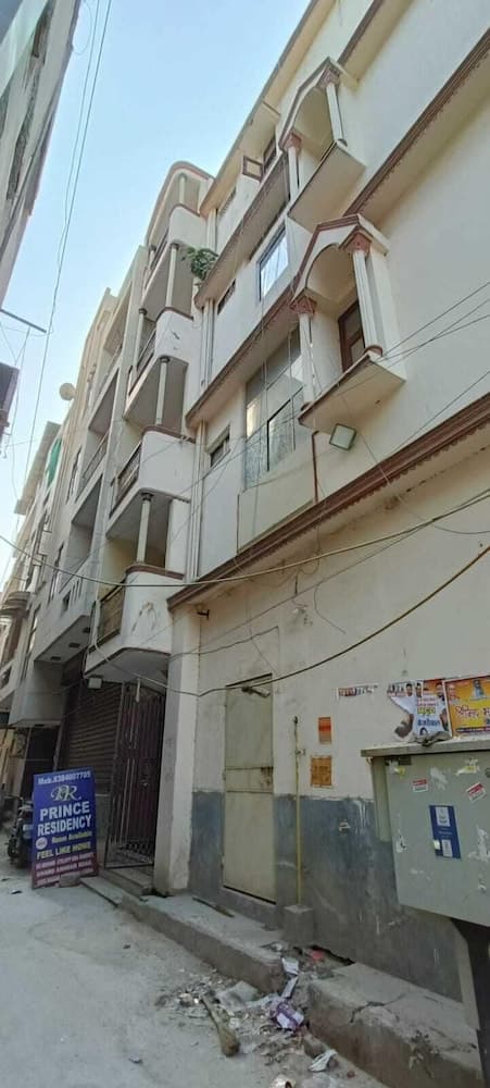 Konaklama yerinin ön cephesi