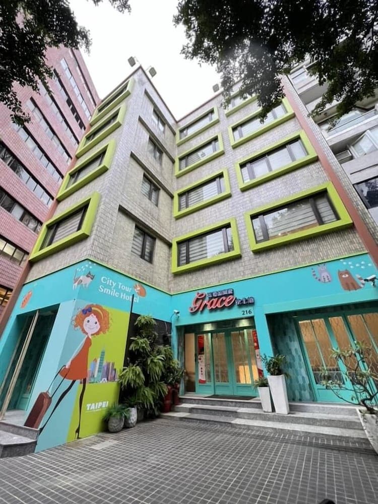 GRACE HOTEL DUNBEI