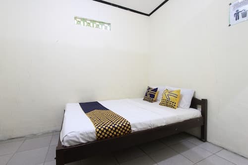 Hotel O Penginapan Tanjung Alang Syariah
