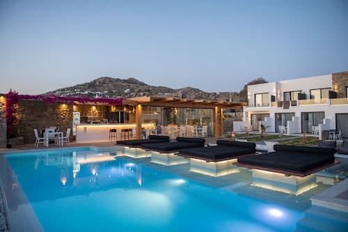 Bianco a Nero Mykonos