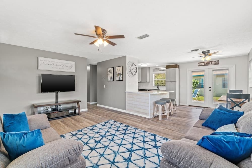 Sunny Daze Cottage 3 Bedroom Home