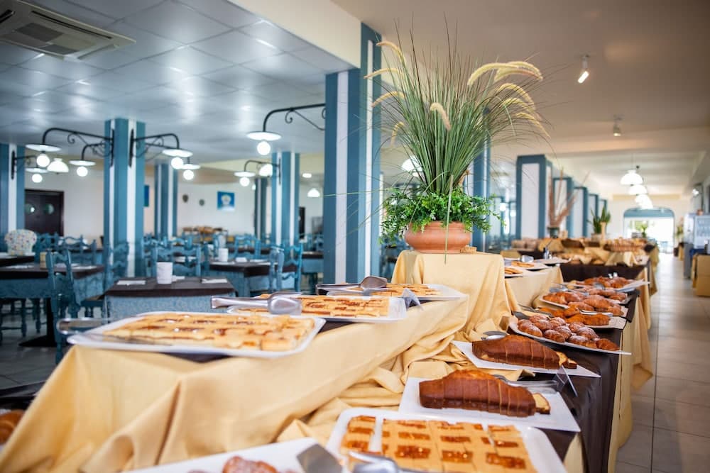 Açık büfe kahvaltı