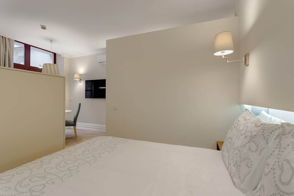 Oporto Home Wine Cellars