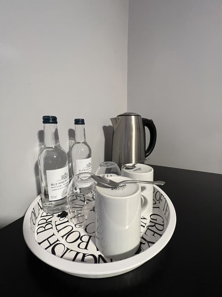 Kahve ve/veya kahve makinesi