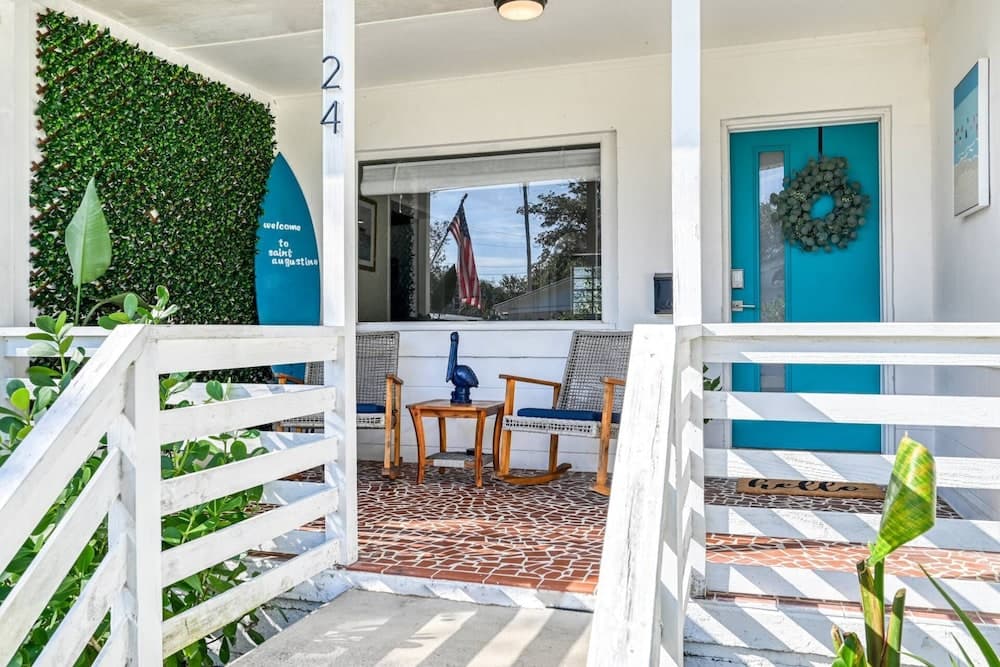 The Pelican Point