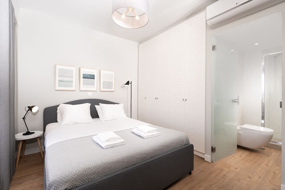 Blue Avra by A&D Properties