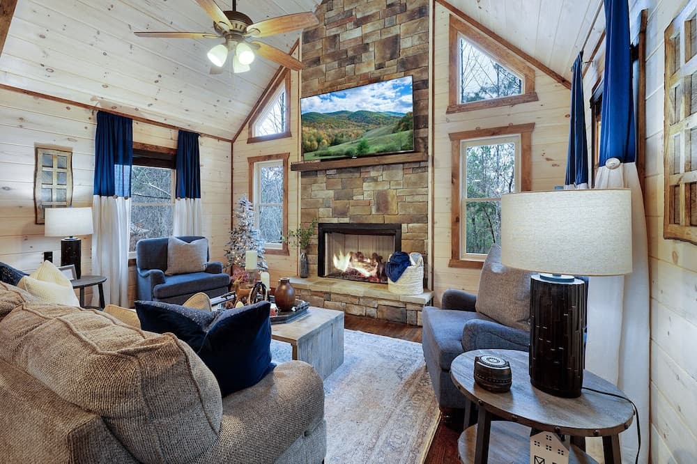 Knotty Dreams Retreat