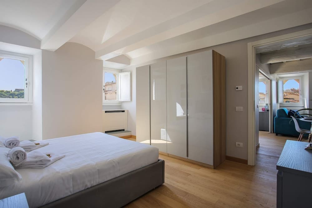 Luxury Suite in Florence - Hosted by Sweetstay
