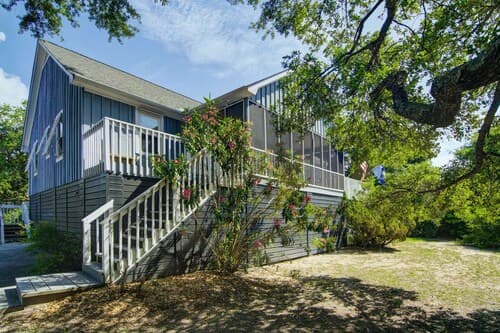 12 42nd Avenue by Avantstay 2 Mins To The Beach Screened In Porch!