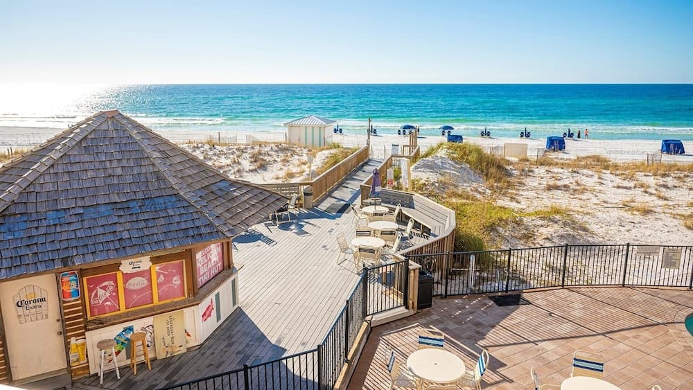 Açık havada yemek servisi