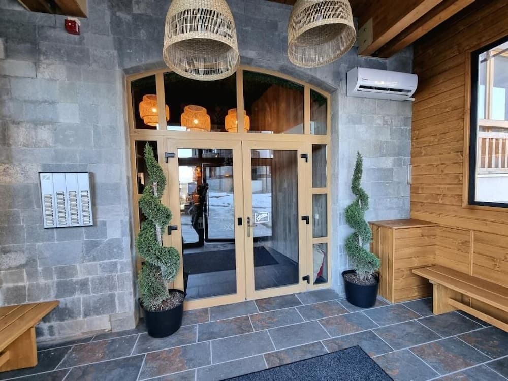 BOUTIQUE Hotel Entry E